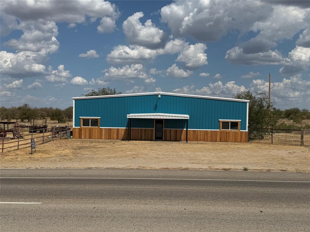 859 S Main Street - Photo 1