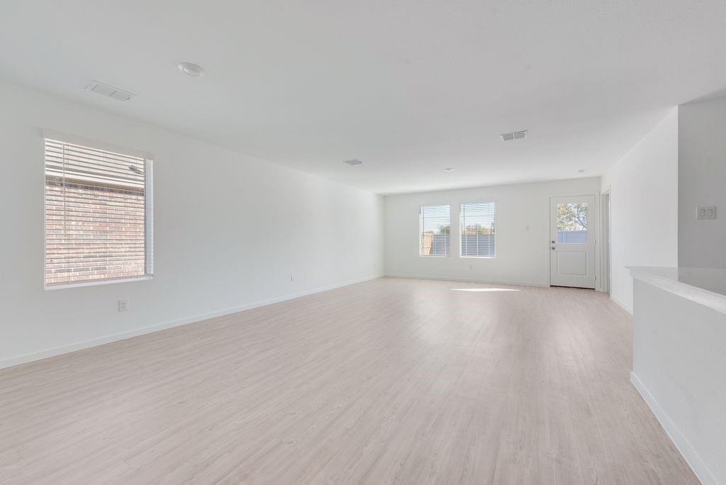 1125 Catclaw Road - Photo 4
