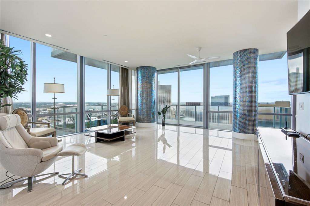 1301 Throckmorton Street - Photo 1