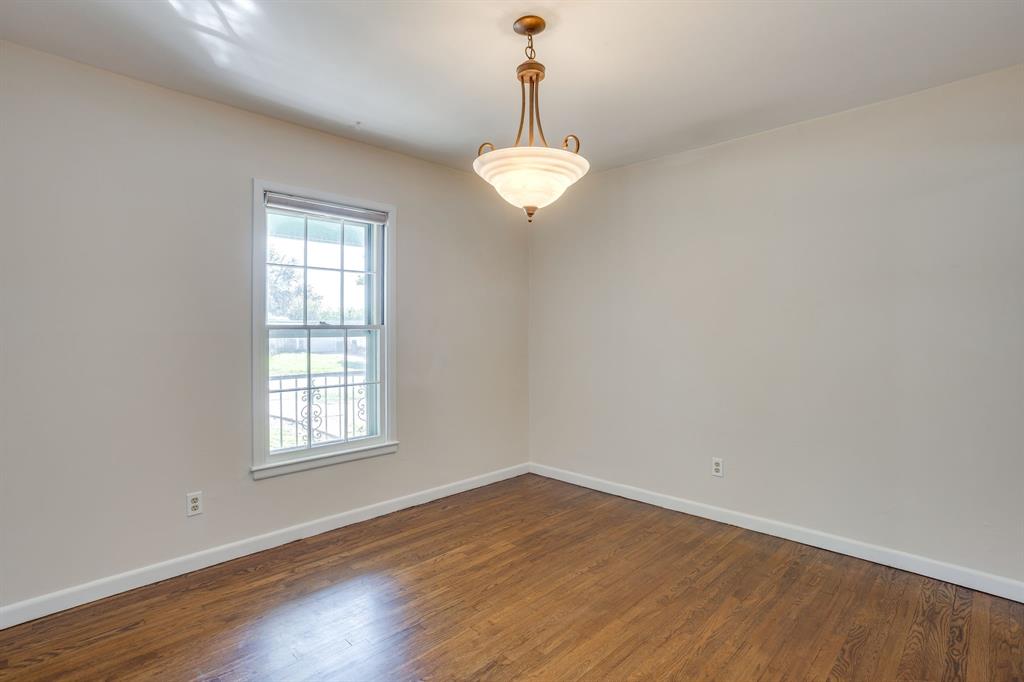 3304 Creston Avenue - Photo 12