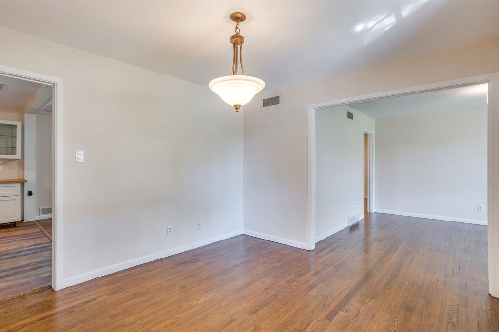 3304 Creston Avenue - Photo 13
