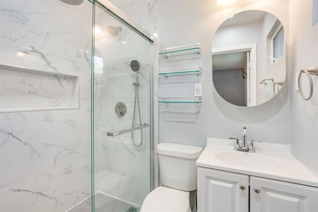 3304 Creston Avenue - Photo 25