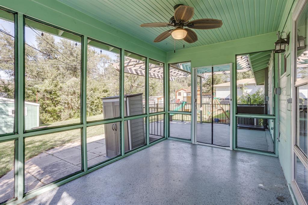 3304 Creston Avenue - Photo 29