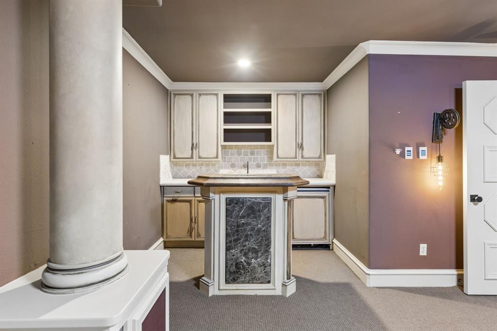 6917 Forest Glen Drive - Photo 17