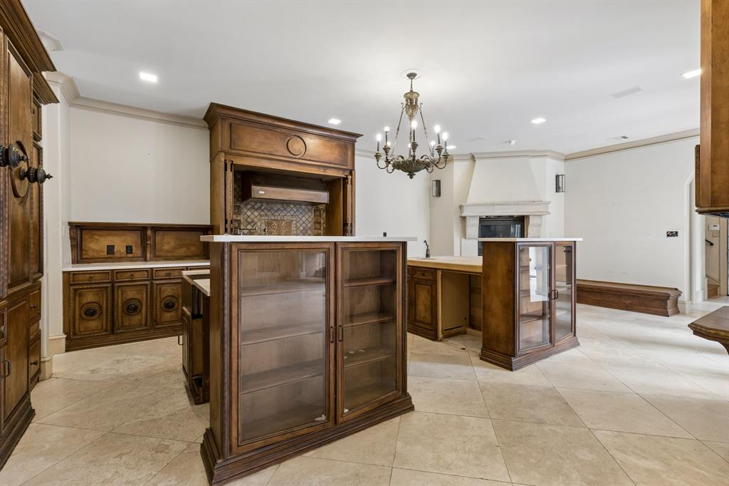 6917 Forest Glen Drive - Photo 5