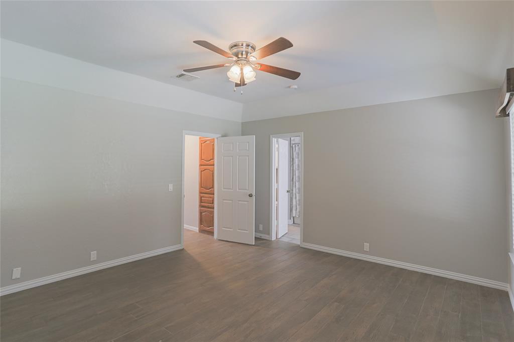 1121 Augusta Court - Photo 13