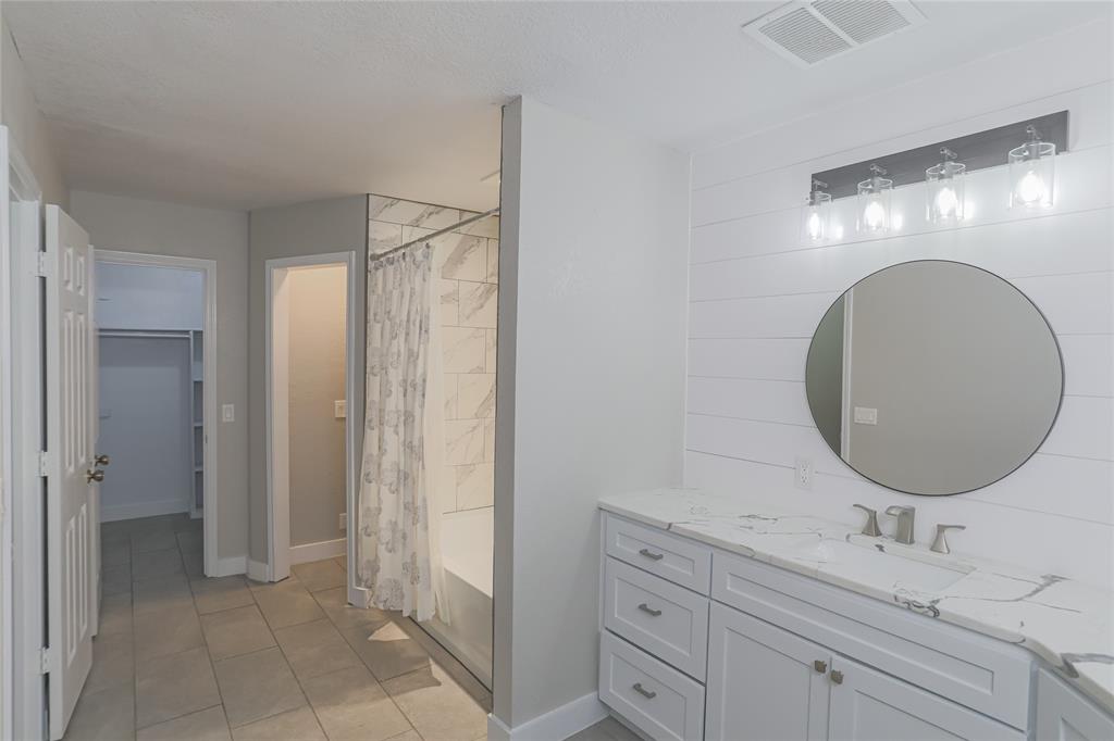 1121 Augusta Court - Photo 15