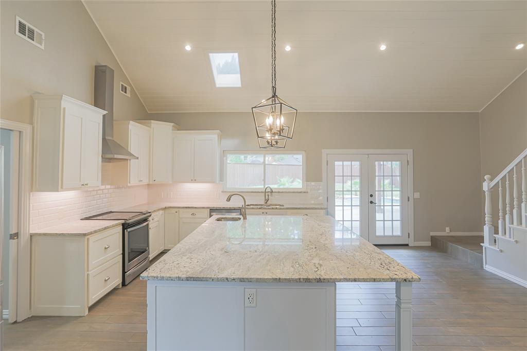 1121 Augusta Court - Photo 7
