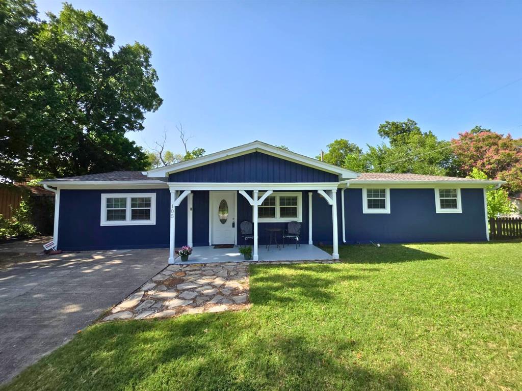 105 Alice Drive - Photo 1
