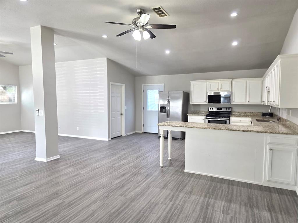 105 Alice Drive - Photo 4
