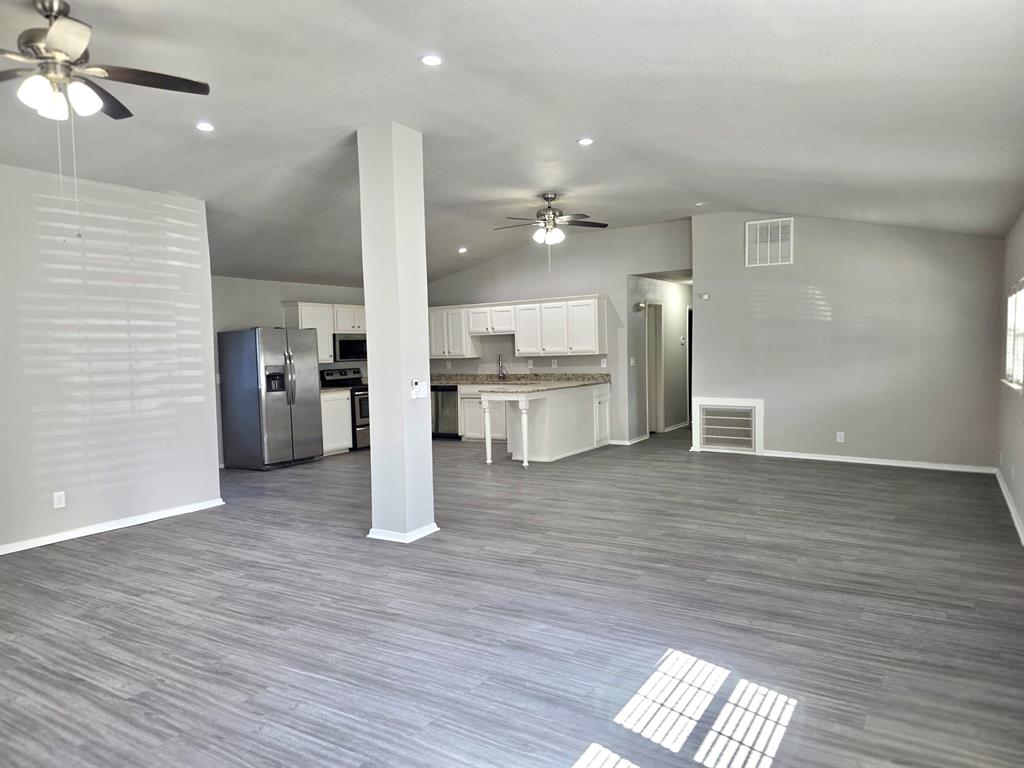 105 Alice Drive - Photo 5