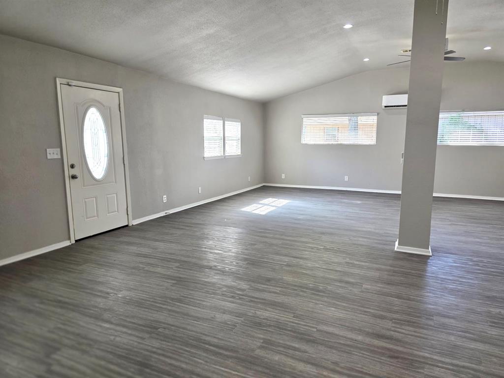 105 Alice Drive - Photo 9