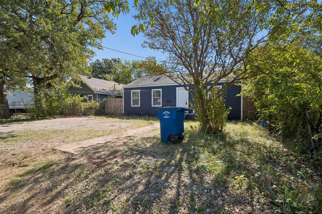 1206 Grant Street - Photo 3