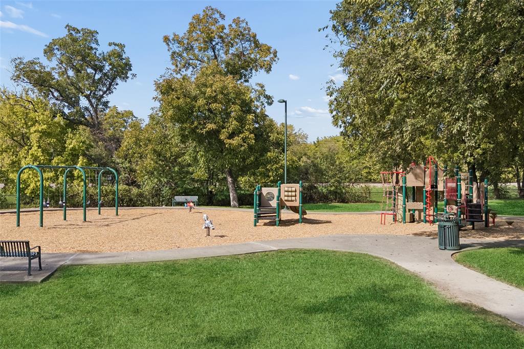 1206 Grant Street - Photo 6