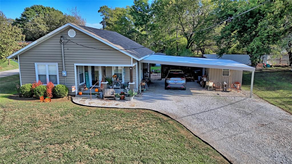 308 E Evans Street - Photo 1