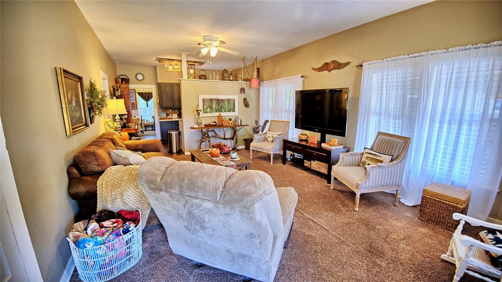 308 E Evans Street - Photo 3