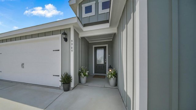 9949 Voyager Lane
