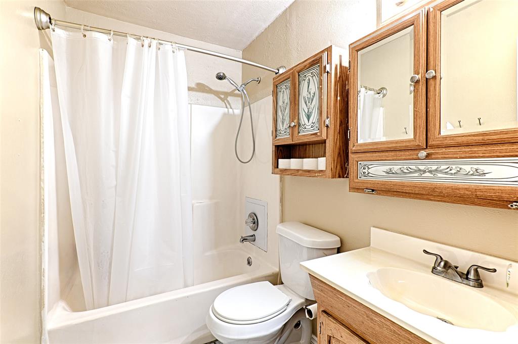 305 Tejas Drive - Photo 17