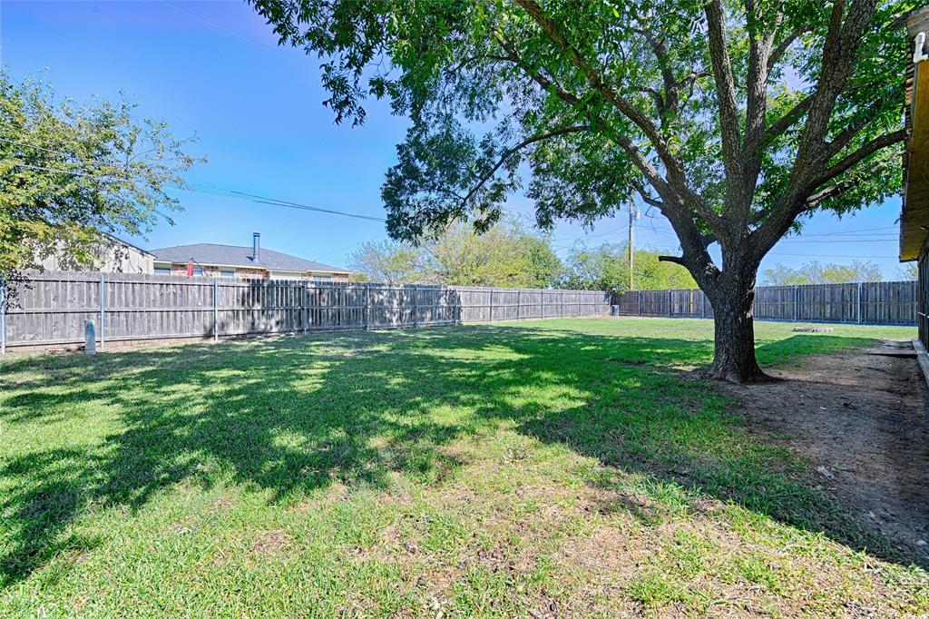 305 Tejas Drive - Photo 24