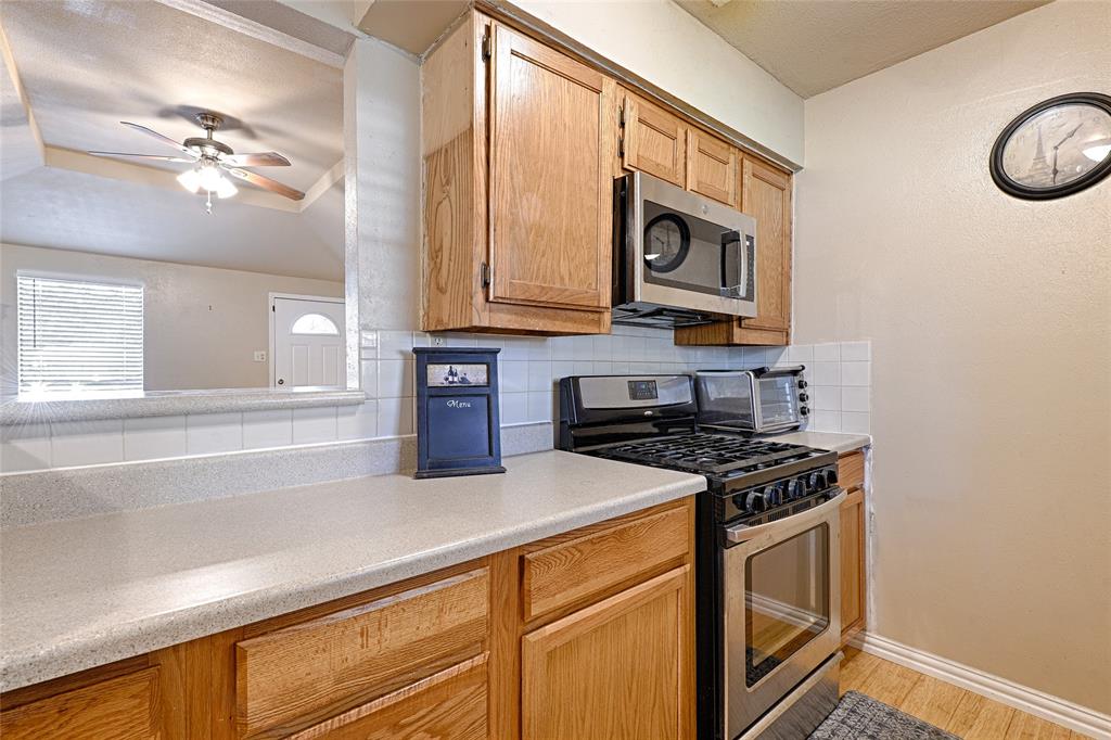 305 Tejas Drive - Photo 6