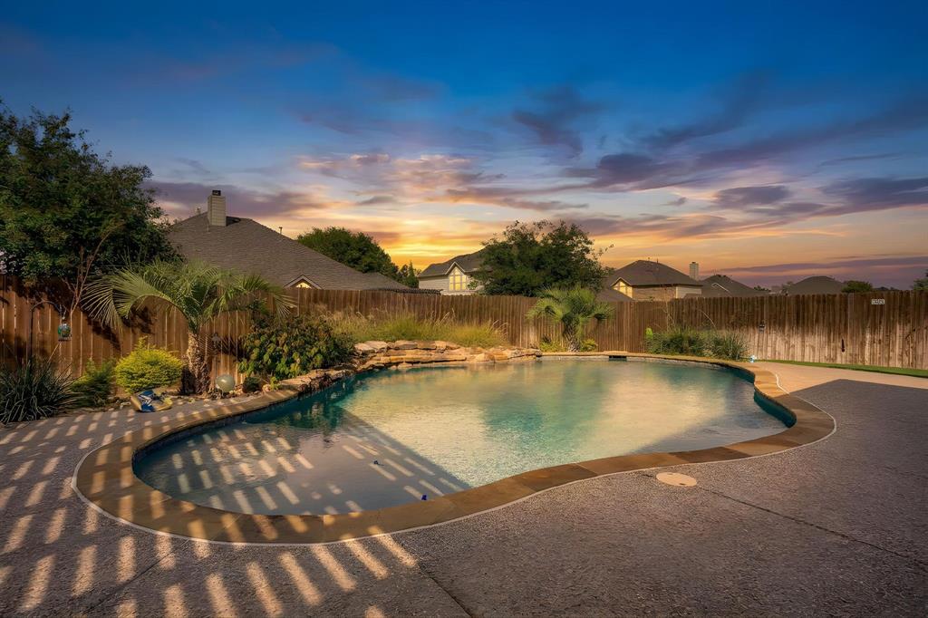 2605 Winding Creek Drive - Photo 5