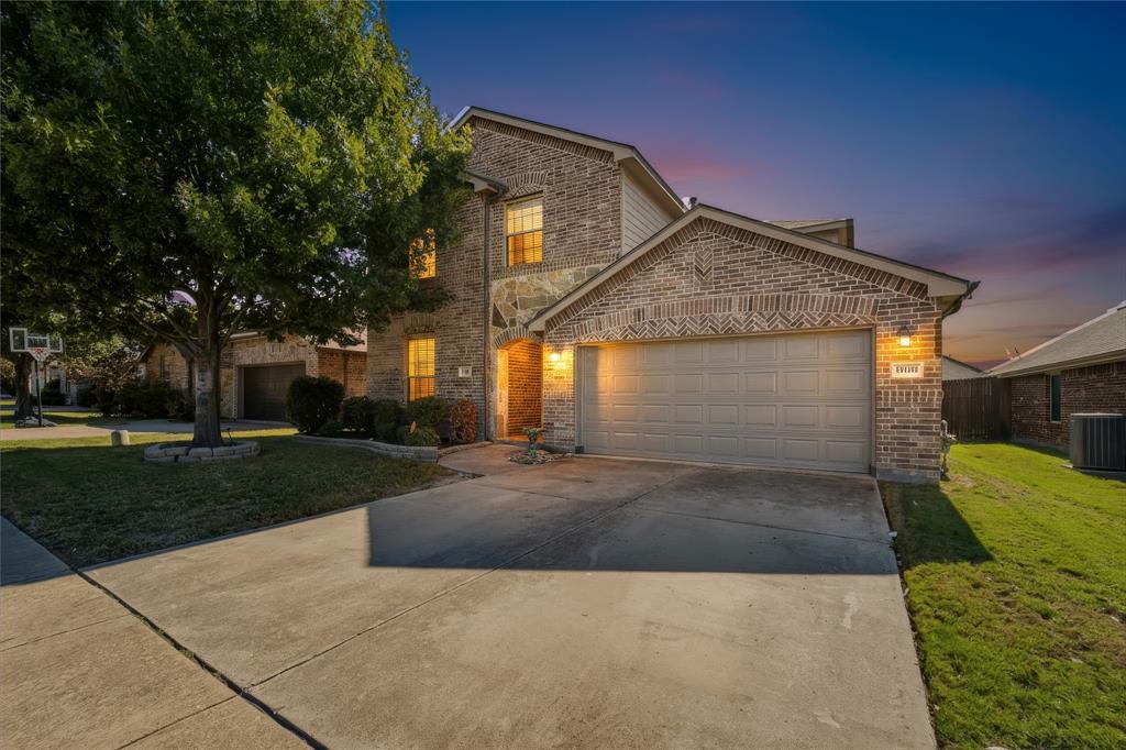 513 Highland Fairway Lane - Photo 1