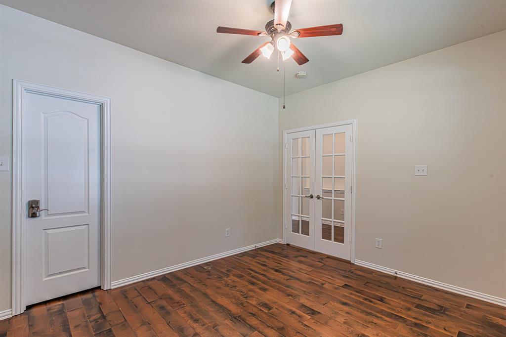 9709 Sam Bass Trail - Photo 4