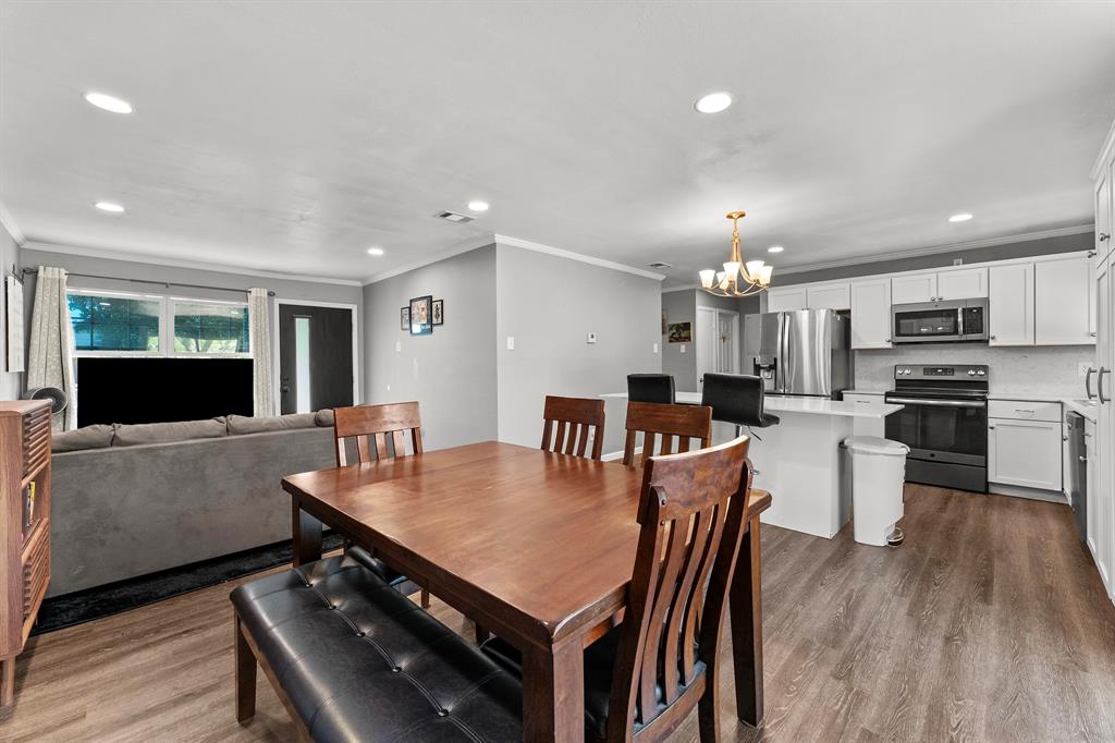 1013 Irene Drive - Photo 10