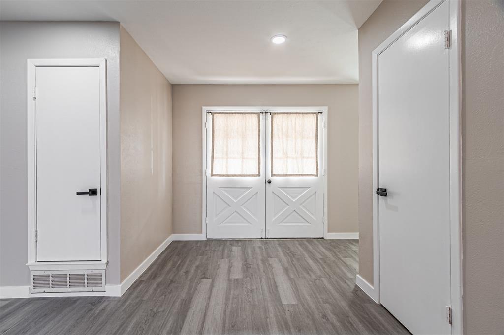 1509 Crockett Street - Photo 11