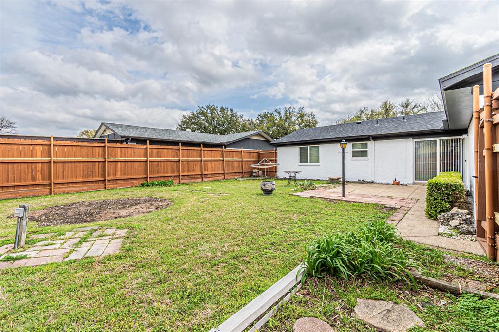 1509 Crockett Street - Photo 32