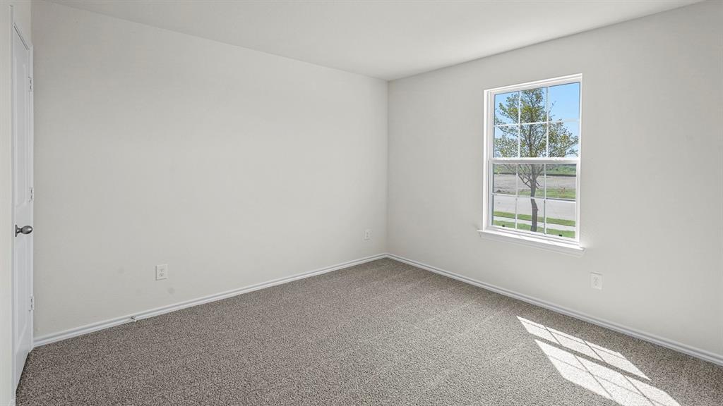 235 Whispering Pine Drive - Photo 5