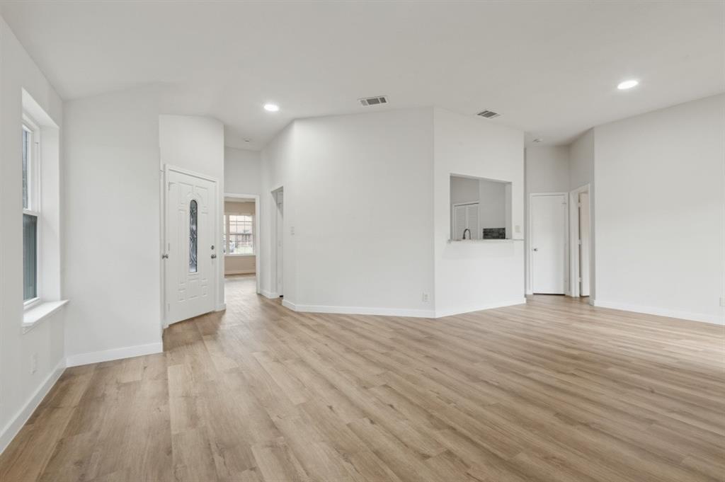 5814 Fox Hunt Drive - Photo 10