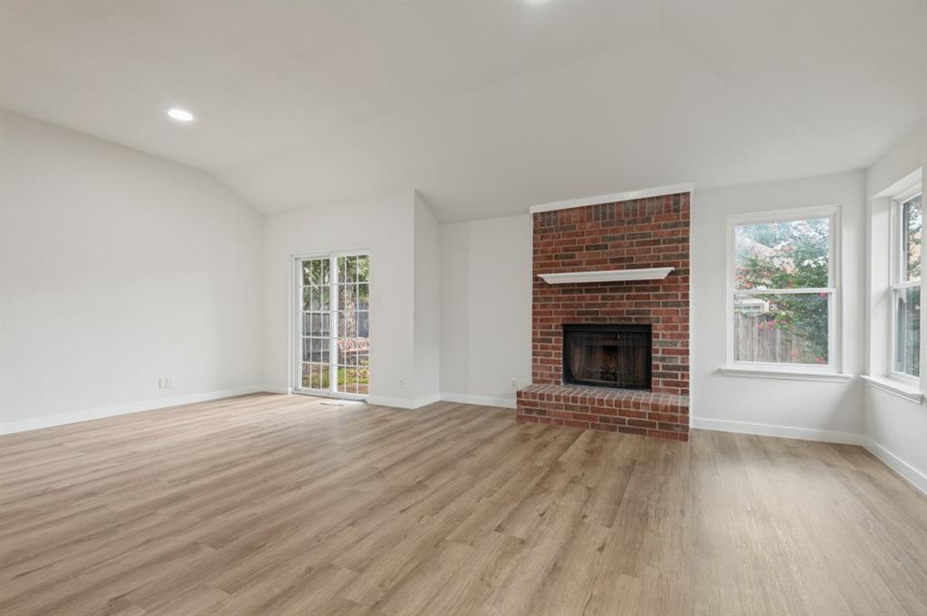 5814 Fox Hunt Drive - Photo 3