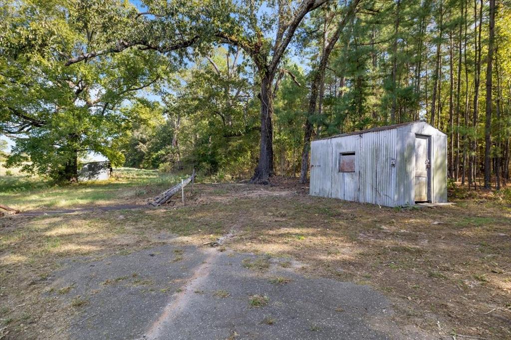 800 FM 312 - Photo 24