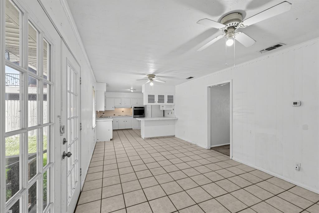 2910 Grove Street - Photo 4