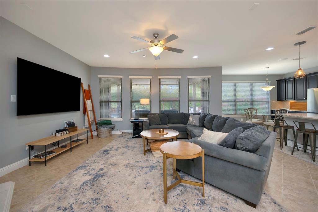 1219 Bentley Drive - Photo 14