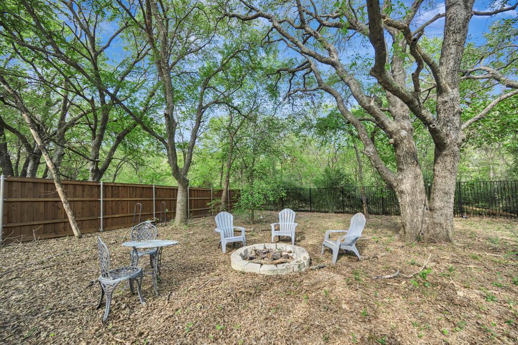 1219 Bentley Drive - Photo 37