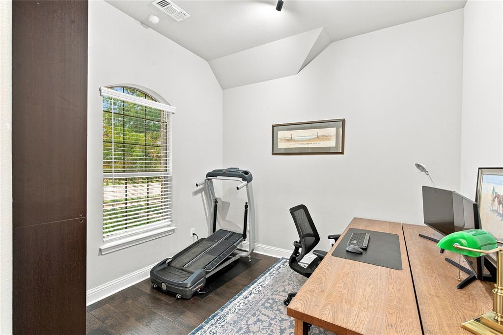 1612 Tyler Street - Photo 16
