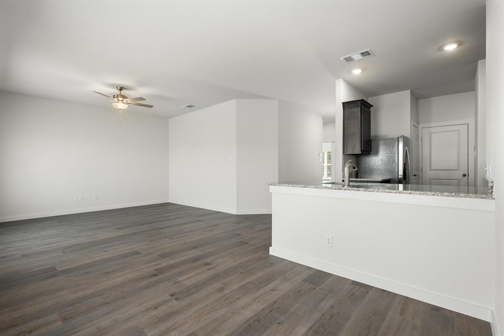 1113 Tempe Lane - Photo 4