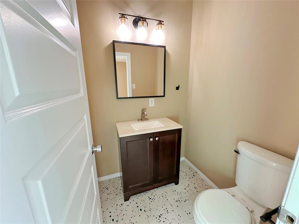 204 S Race Street - Photo 28