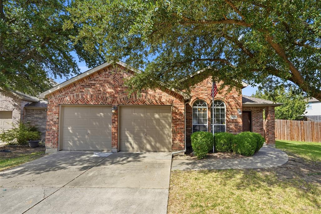 3232 Nandina Street - Photo 2