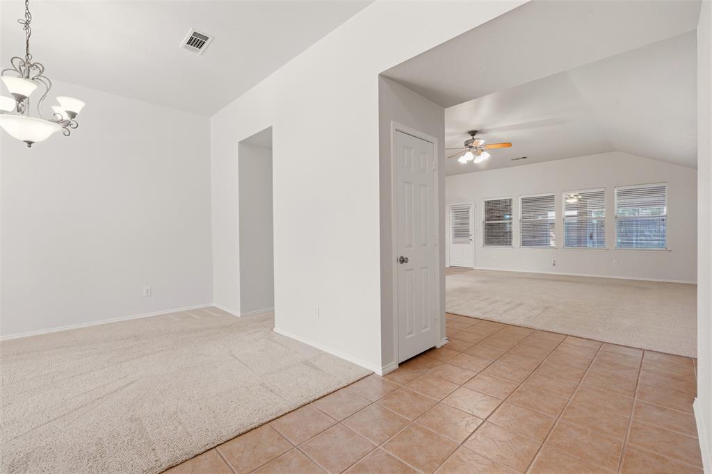 3232 Nandina Street - Photo 4