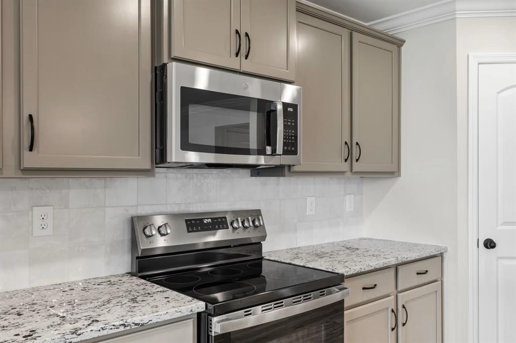 301 Saddletree Drive - Photo 6