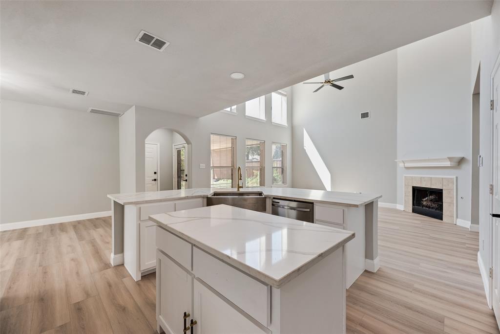 1716 Clarke Springs Drive - Photo 22