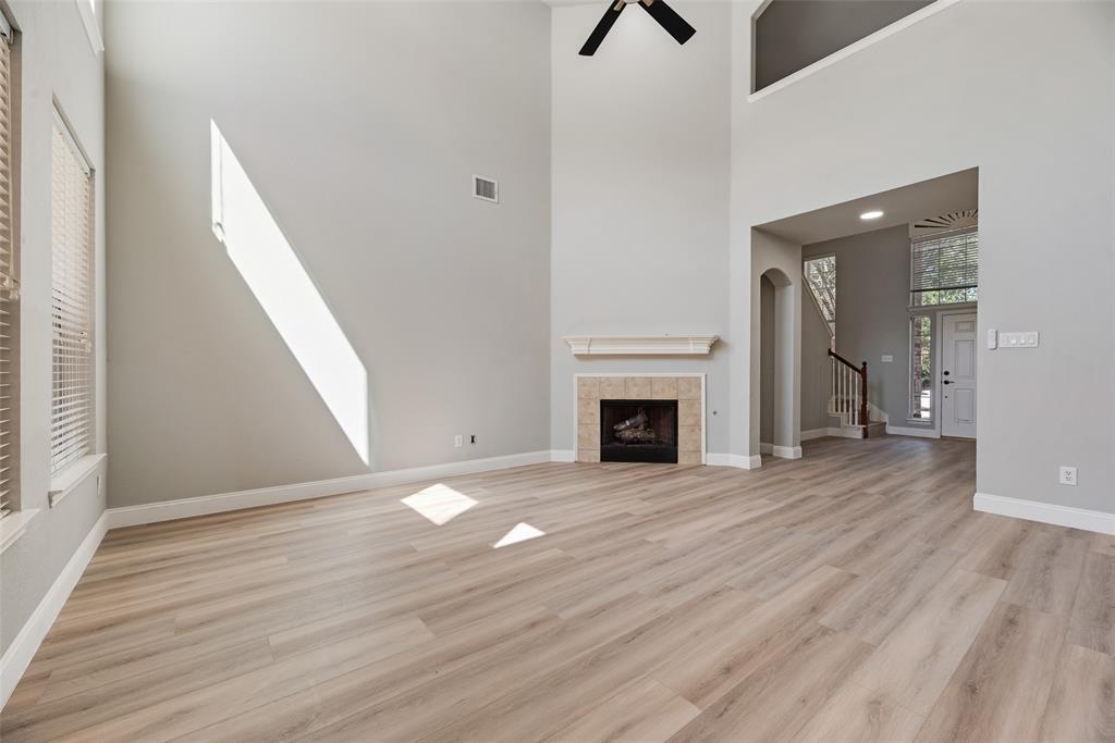 1716 Clarke Springs Drive - Photo 9