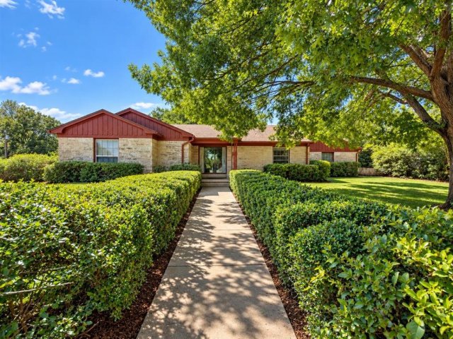 2532 Glencrest Drive