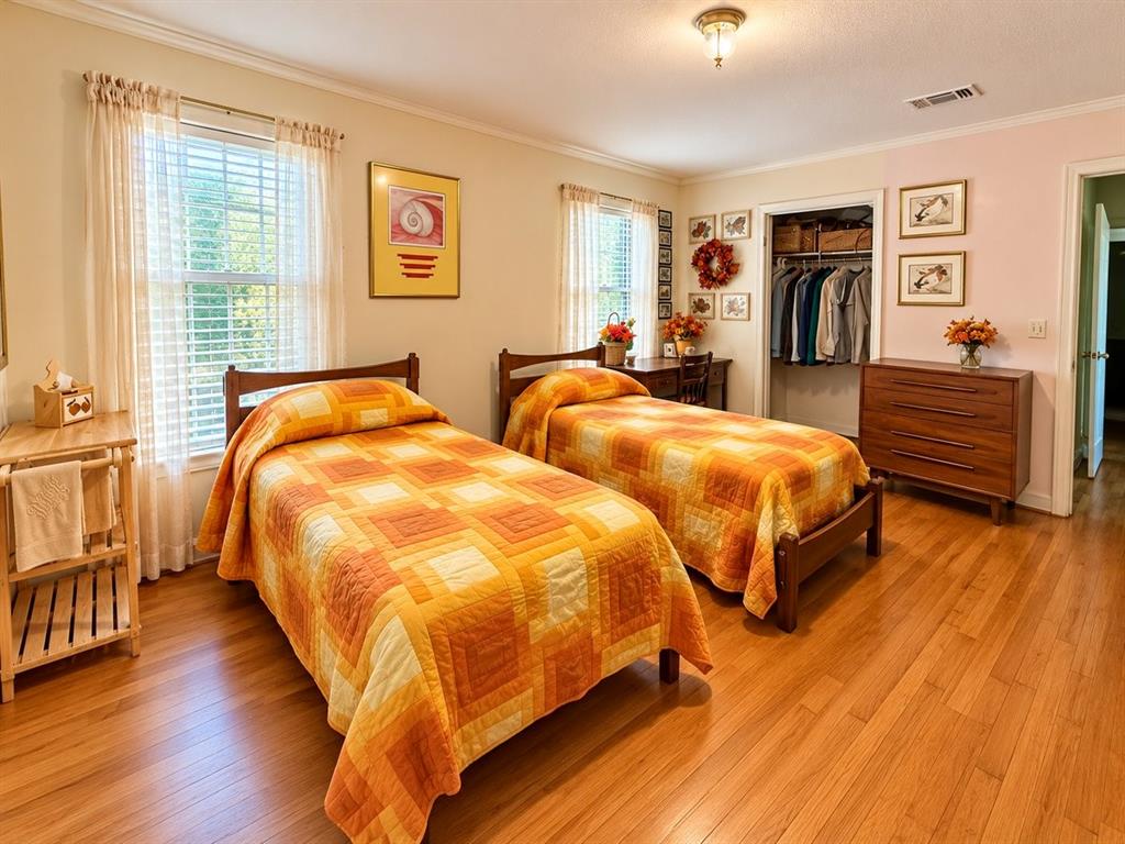 2532 Glencrest Drive - Photo 16