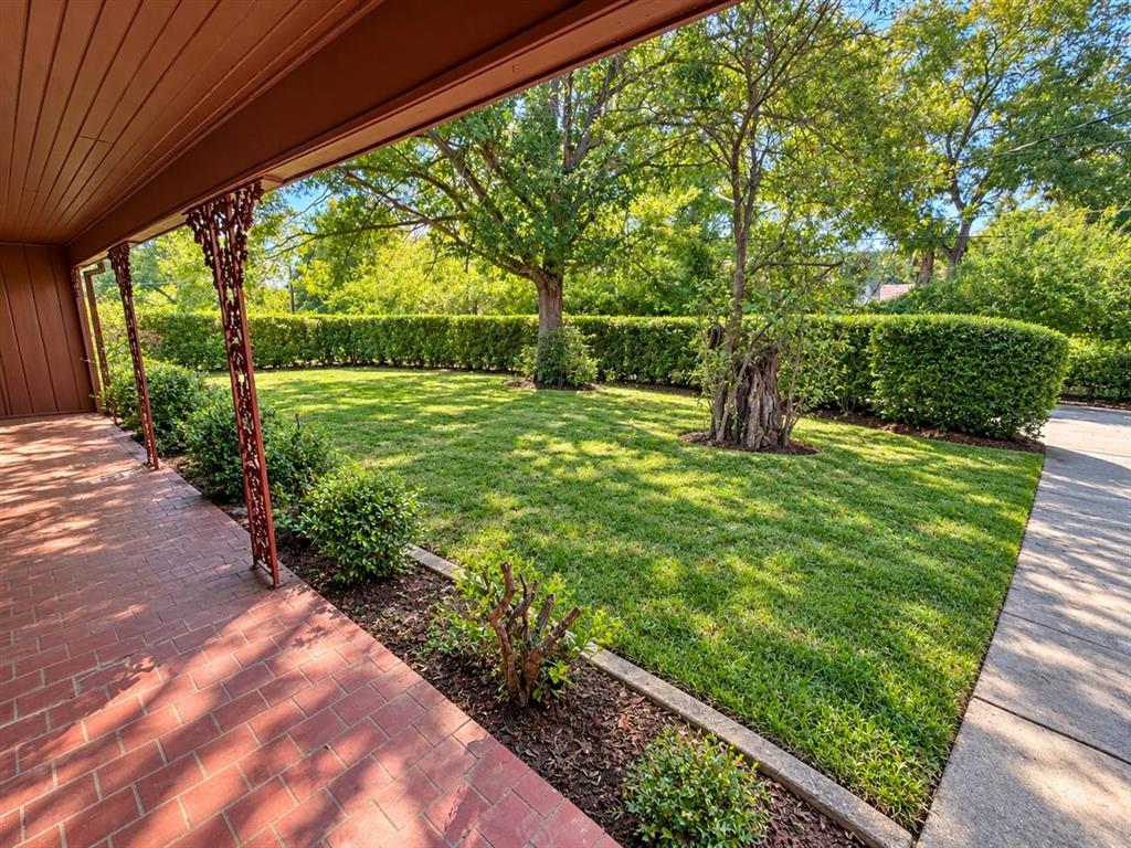 2532 Glencrest Drive - Photo 26