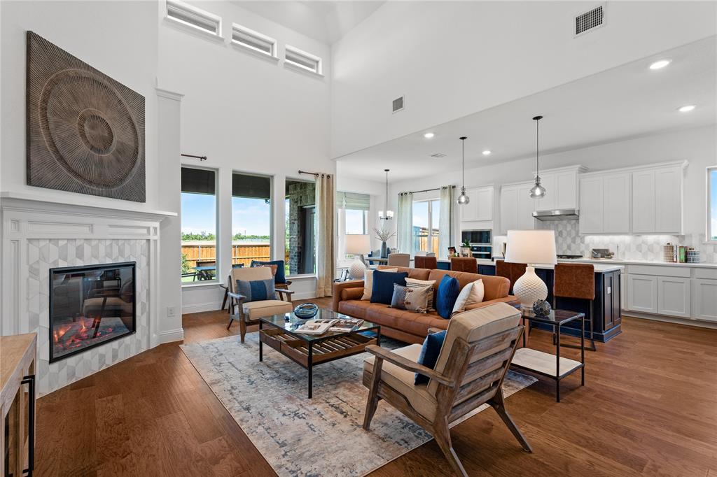 111 Republic Lane - Photo 5