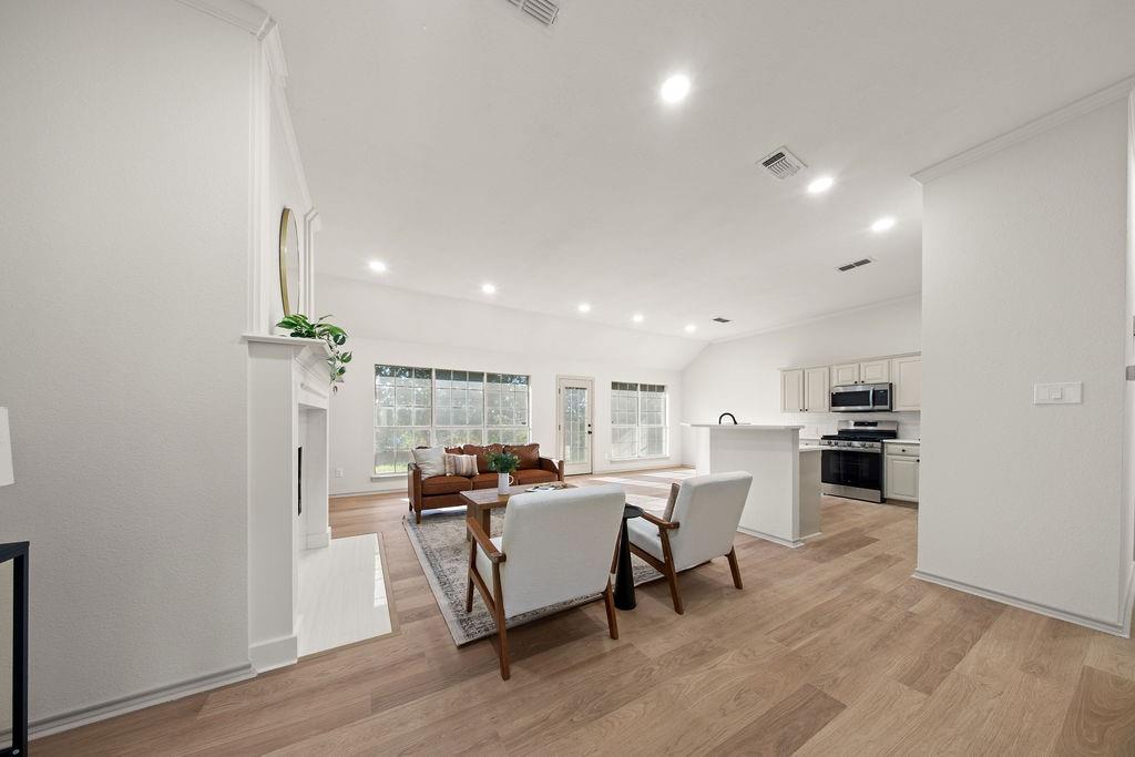 10138 Trail Ridge Drive - Photo 11